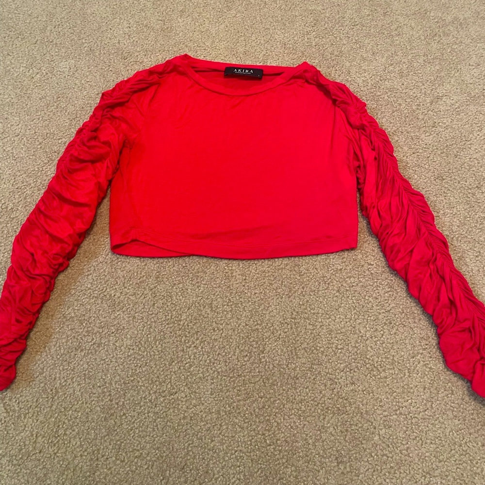 Silky rauched sleeve red long sleeve crop top